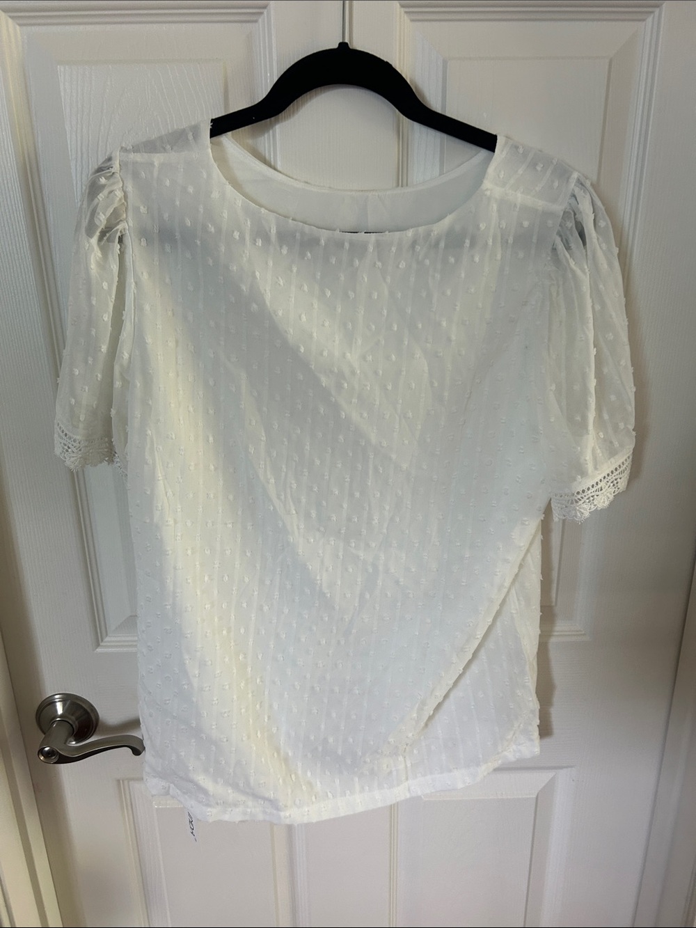 Women's White Swiss Dot Lace-Trim Puff Sleeve Blouse